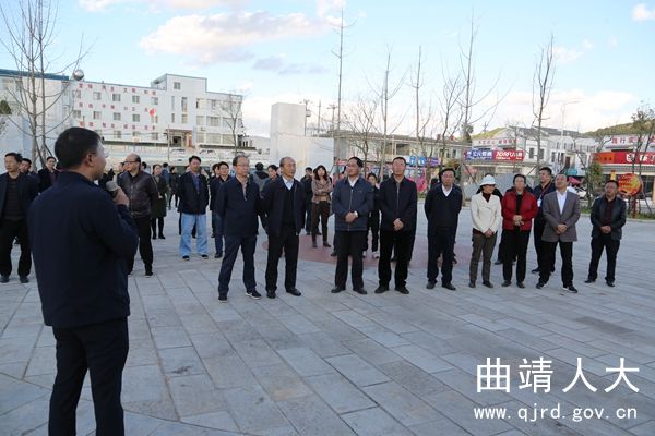 陆良有多少人口_来看看我们的家乡陆良100年前是什么样的(2)