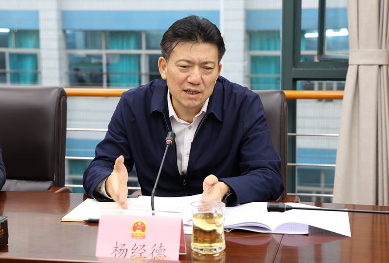 186B8348_副本.jpg