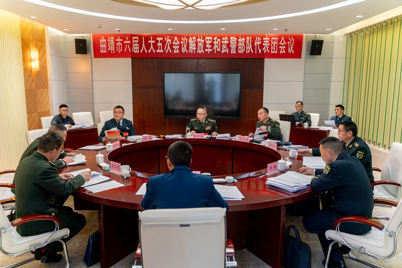 解放军_副本.jpg